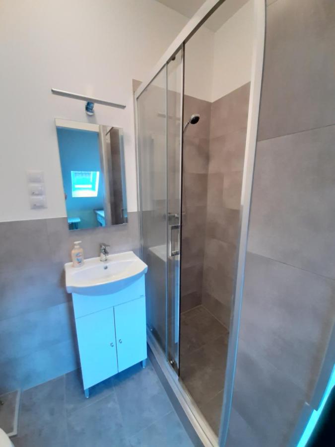 Gyopar Gyoengye Apartmanhaz Orosháza المظهر الخارجي الصورة